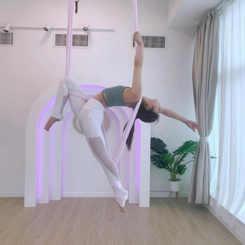 Yoga Trapeze Swing - เปลญวนโยคะอากาศแบบแขวน 8 เมตร สำหรับออกกำลังกายทางอากาศ แบบมืออาชีพ สีดำ